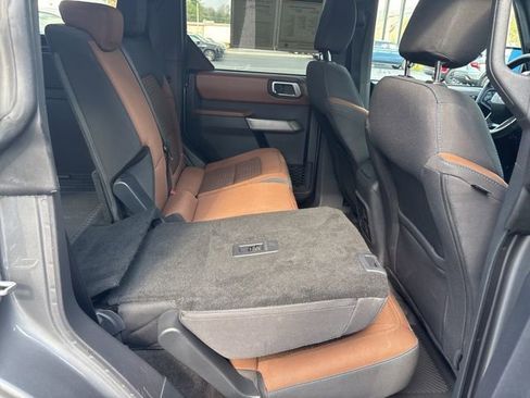 Used 2023 Ford Bronco Outer Banks w/ Sasquatch Package image 26