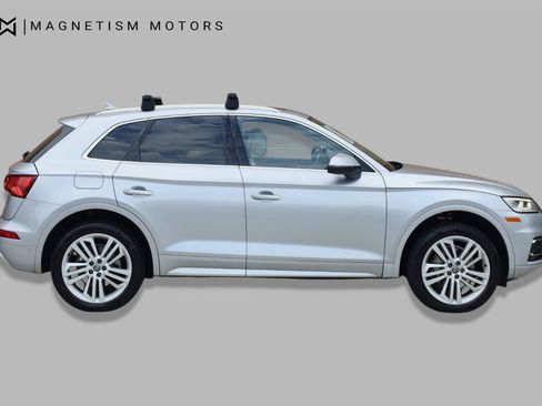 Used 2018 Audi Q5 Prestige AWD/4WD image 3