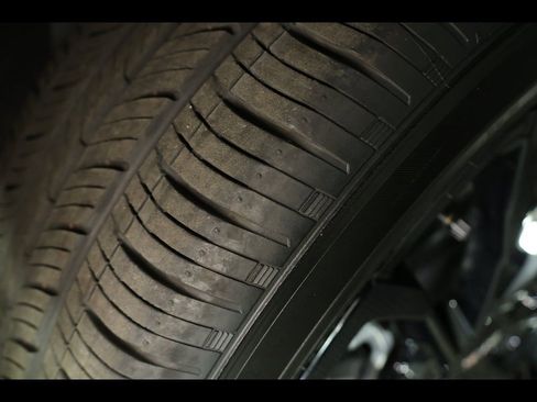 Used 2023 Kia Sorento X-Line EX image 22