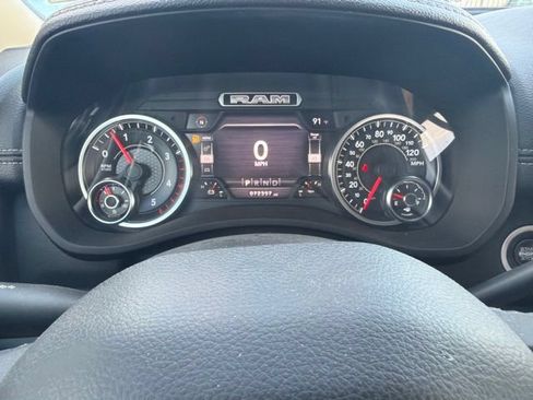 Used 2020 RAM 2500 Laramie AWD/4WD image 8