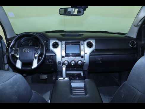 Used 2018 Toyota Tundra SR5 image 16