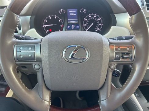 Used 2013 Lexus GX 460 460 w/ Comfort Plus Pkg image 8