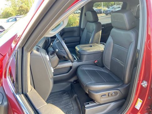 Used 2022 GMC Sierra 1500 Denali w/ Driver Alert Package II AWD/4WD image 18