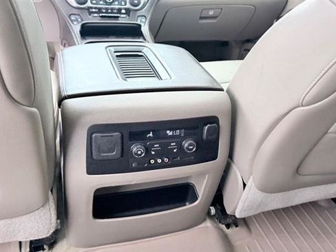 Used 2016 Chevrolet Tahoe LTZ AWD/4WD image 39