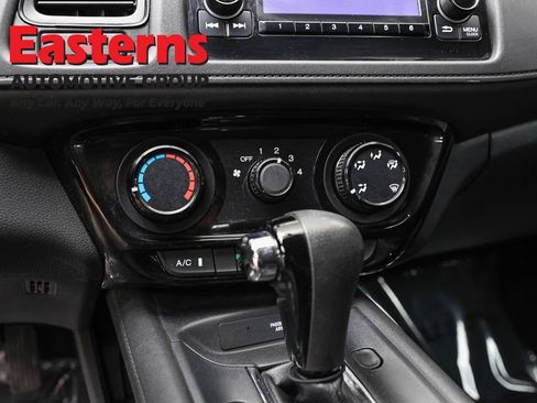 Used 2016 Honda HR-V LX image 18