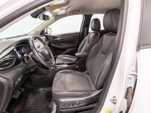 Used 2021 Buick Encore GX Select FWD image 17