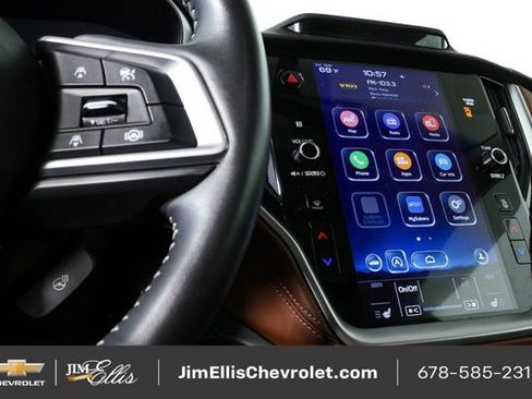 Used 2022 Subaru Outback Touring w/ Popular Package #2 image 14