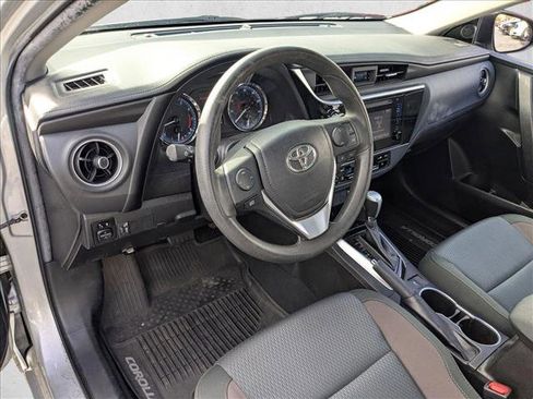 Used 2019 Toyota Corolla LE image 9