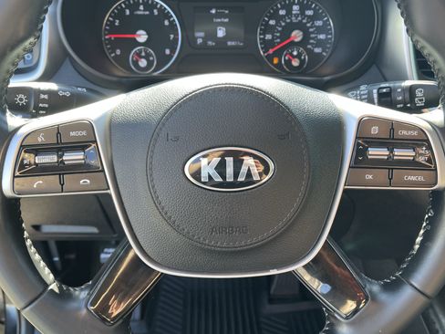 Used 2020 Kia Sorento S FWD image 20