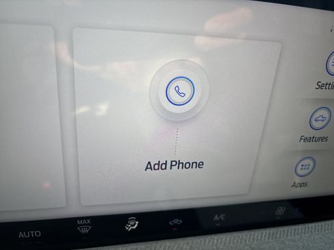 New 2025 Ford Maverick XLT w/ Equipment Group 301A image 28