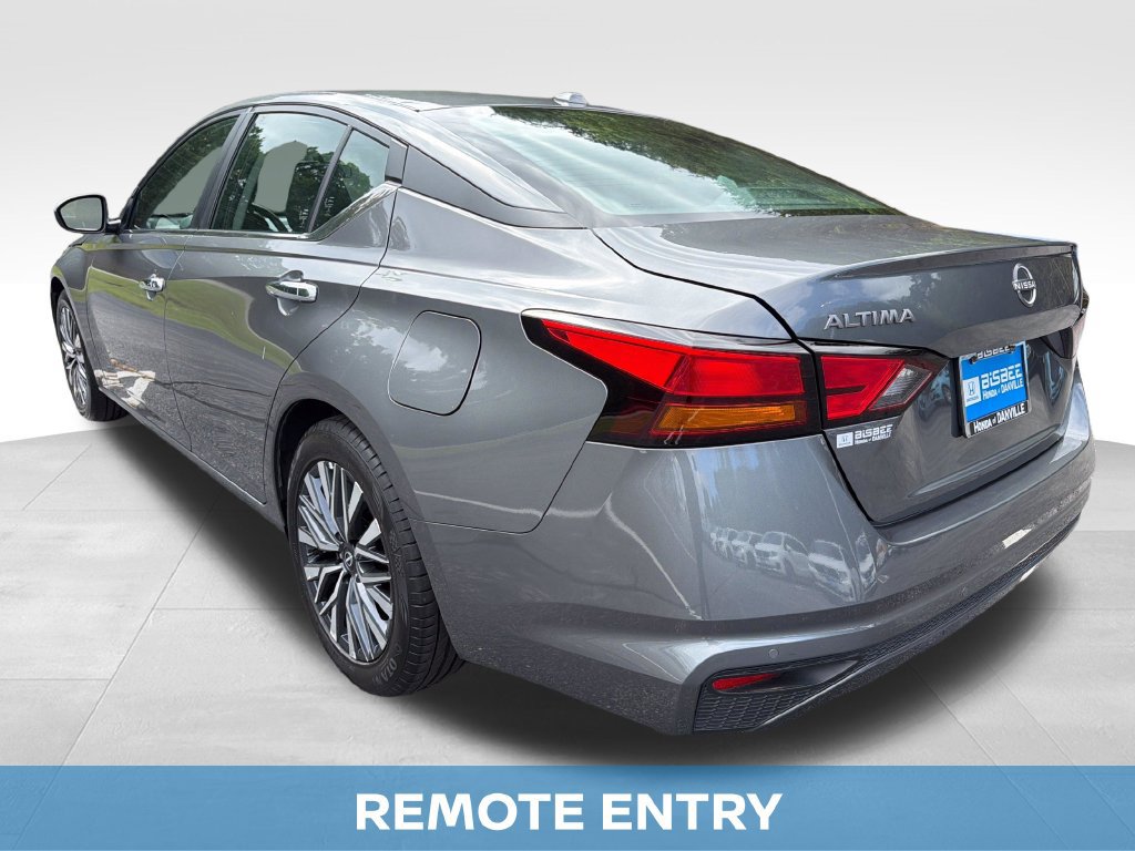 Used 2025 Nissan Altima 2.5 SV FWD image 4