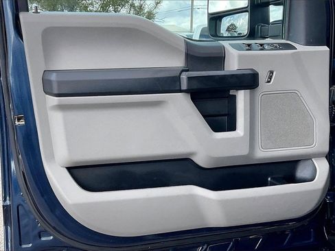 Used 2020 Ford F250 XL w/ STX Appearance Package image 17