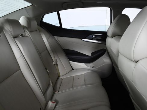 Used 2019 Nissan Maxima 3.5 SL w/ Floor Mat Group image 24