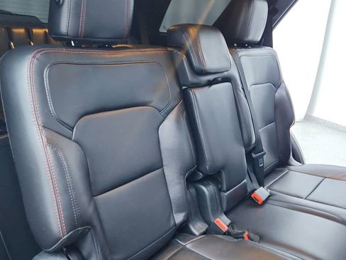 Used 2019 Ford Explorer Sport image 36