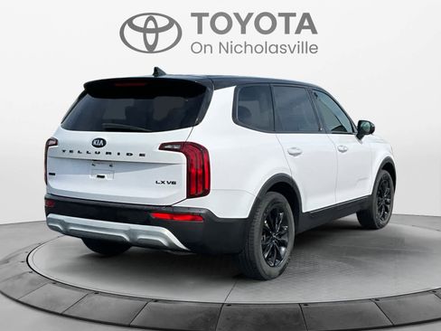 Used 2021 Kia Telluride LX AWD/4WD image 6