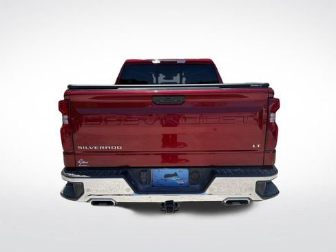 Used 2024 Chevrolet Silverado 1500 LT AWD/4WD image 7