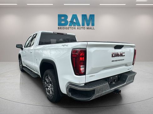 Used 2020 GMC Sierra 1500 SLE w/ SLE Value Package image 5
