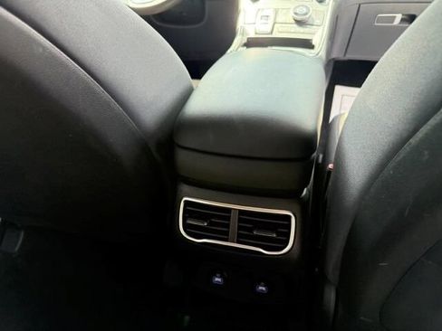 Used 2022 Hyundai Santa Fe SEL FWD image 14
