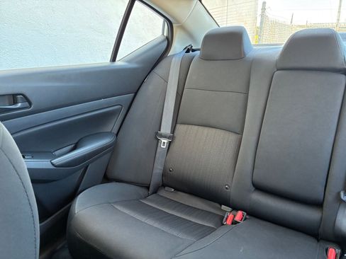 Used 2025 Nissan Altima 2.5 SV image 39