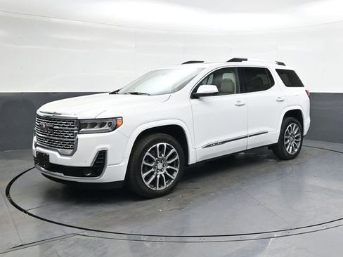 Used 2023 GMC Acadia Denali w/ Denali Ultimate Package image 10