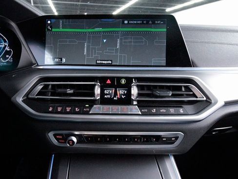 Used 2022 BMW X5 xDrive45e image 14