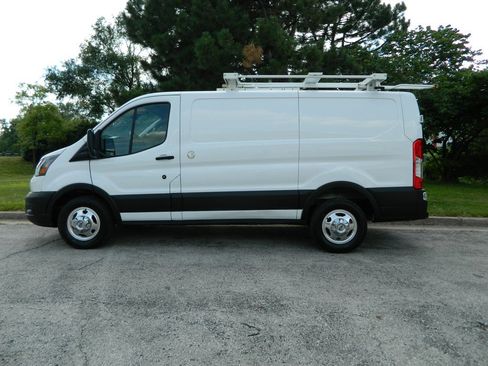 Used 2021 Ford Transit 250 Low Roof AWD image 4