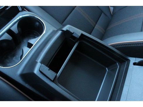 New 2025 GMC Canyon AT4 AWD/4WD image 45
