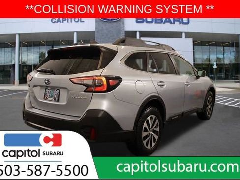 Used 2020 Subaru Outback Premium image 3
