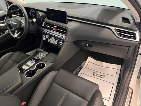 Used 2026 Genesis G70 2.5T RWD image 9