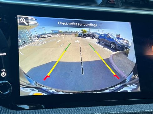 New 2026 Jeep Cherokee Laredo AWD/4WD image 19