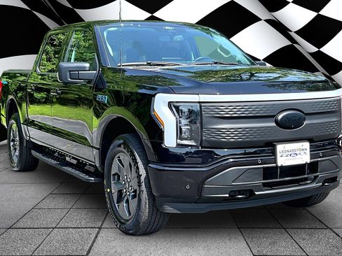 Used 2024 Ford F150 Lightning Flash w/ Max Trailer Tow Package AWD/4WD image 11