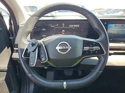 Used 2024 Nissan Ariya AWD image 11
