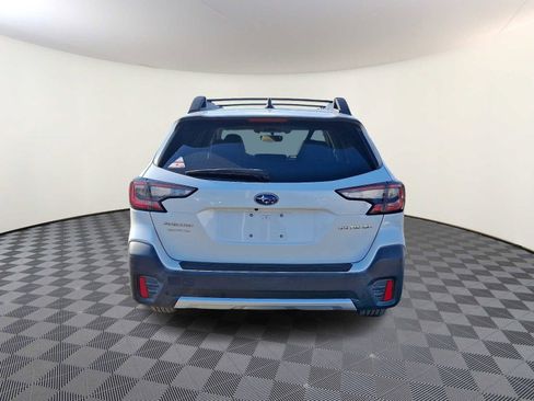 Used 2020 Subaru Outback Limited image 6