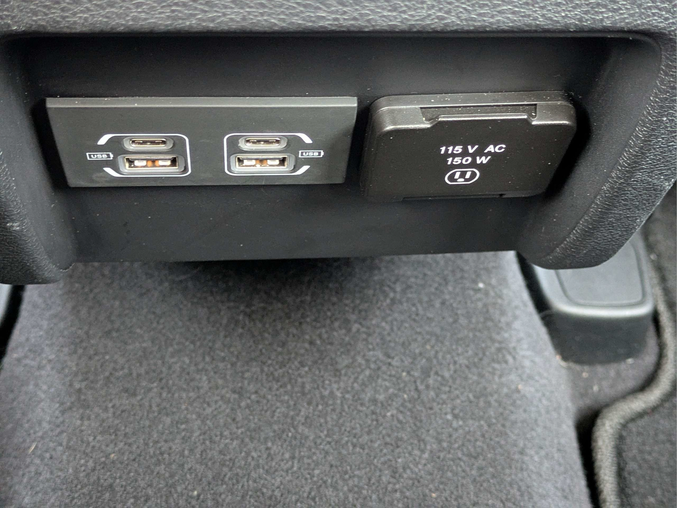 Used 2023 Jeep Cherokee Altitude Lux AWD/4WD image 14