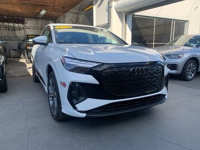 Used 2024 Audi Q4 e-tron Premium Plus w/ Premium Plus