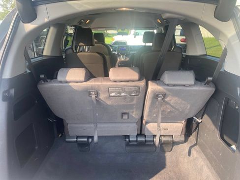 Used 2018 Honda Odyssey LX image 26