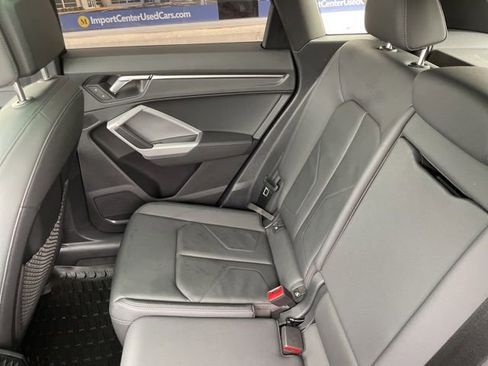 Used 2022 Audi Q3 2.0T Premium image 30