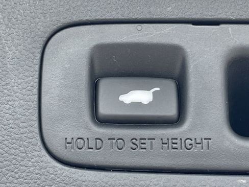 Used 2025 Honda CR-V EX-L image 29