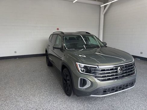 New 2026 Volkswagen Atlas SE AWD/4WD image 7