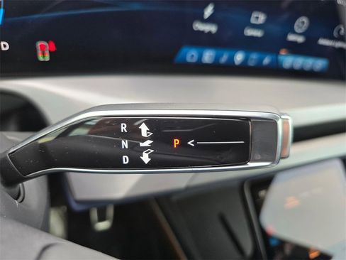 New 2026 Cadillac Vistiq Premium Luxury image 33