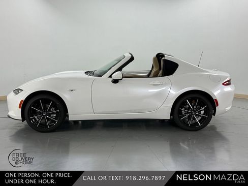 New 2026 MAZDA MX-5 Miata RF Grand Touring RWD image 11