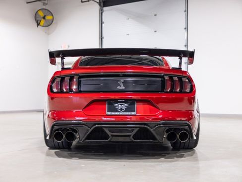 Used 2021 Ford Mustang Shelby GT500 w/ Carbon Fiber Track Pack RWD image 5