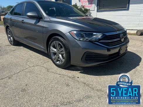 Used 2023 Volkswagen Jetta SE FWD image 1