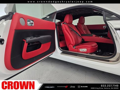 Used 2019 Rolls-Royce Wraith RWD image 21