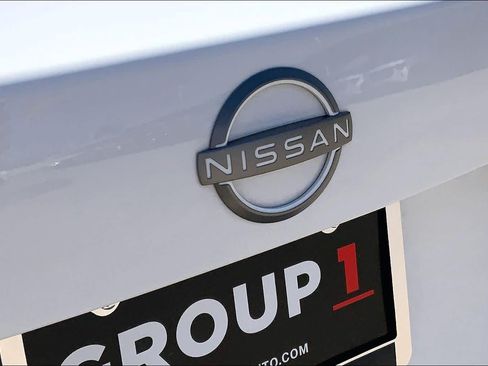 Used 2025 Nissan Sentra S FWD image 10