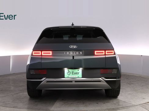 Used 2024 Hyundai Ioniq 5 SEL RWD image 15