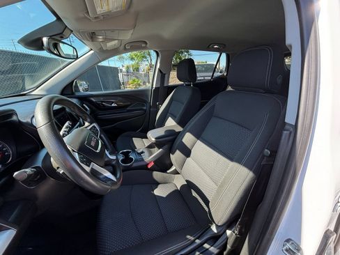 Used 2024 GMC Terrain SLE FWD image 27