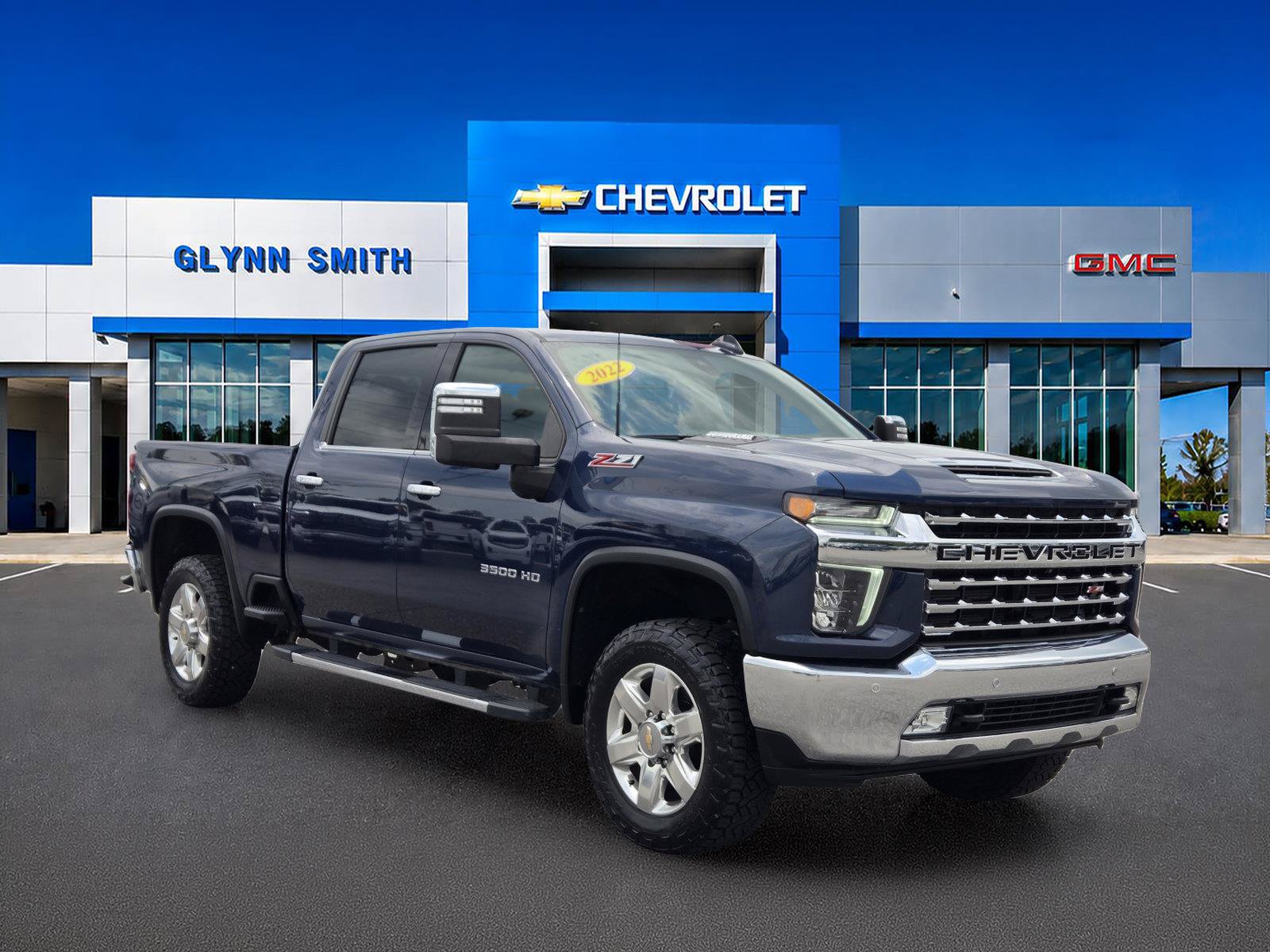 Used 2022 Chevrolet Silverado 3500 LTZ w/ LTZ Premium Package AWD/4WD image 5