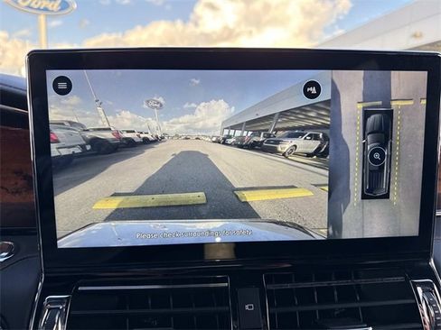 Used 2023 Lincoln Navigator L Black Label image 30