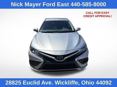 Used 2023 Toyota Camry XSE FWD image 2
